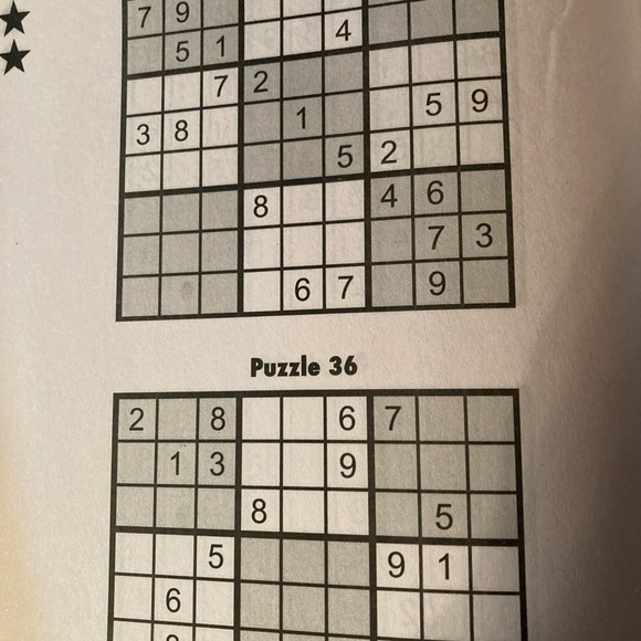 Breast cancer book & fit healthy book & Sudoku puzzle book & bag - Picture 5 of 12